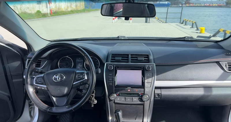 Toyota Camry cena 75000 przebieg: 85000, rok produkcji 2016 z Modliborzyce małe 301